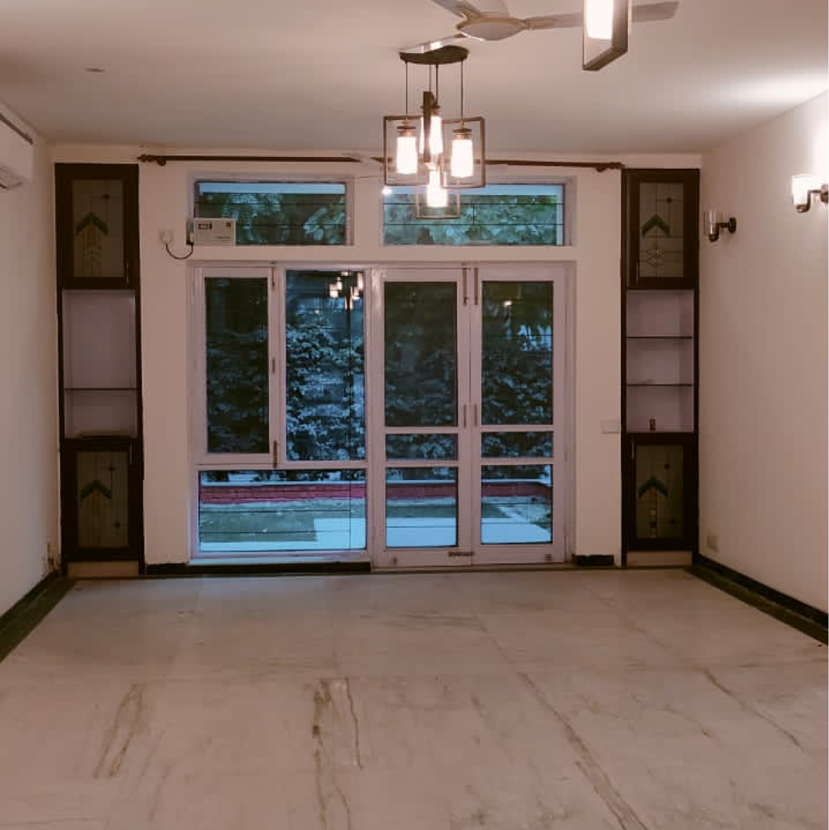 Resale 4 Bedroom 3317 Sq.Ft. Villa in Nirvana Country Birch Court