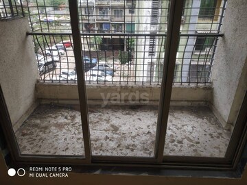 Room in 1 BHK Apartment at Stratosphere Spring Wood, Taloja – for Sale