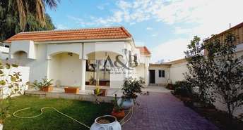5 BR  Villa For Rent in Al Quoz 2