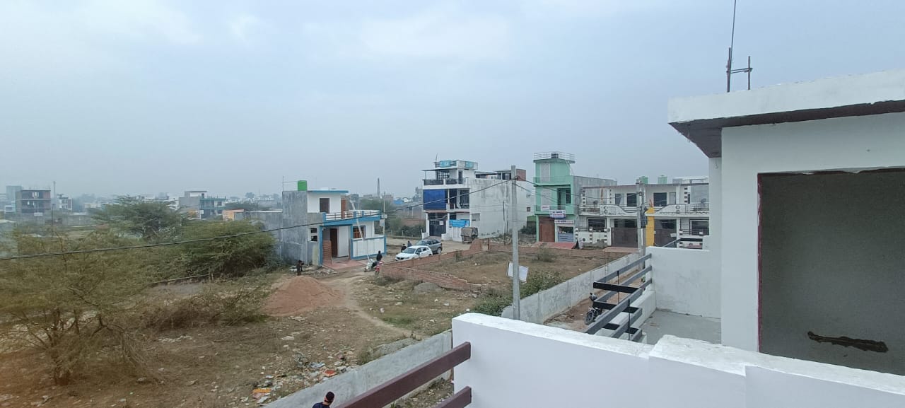 Resale 600 Sq.Ft. Plot in Kursi Road Lucknow 5155206
