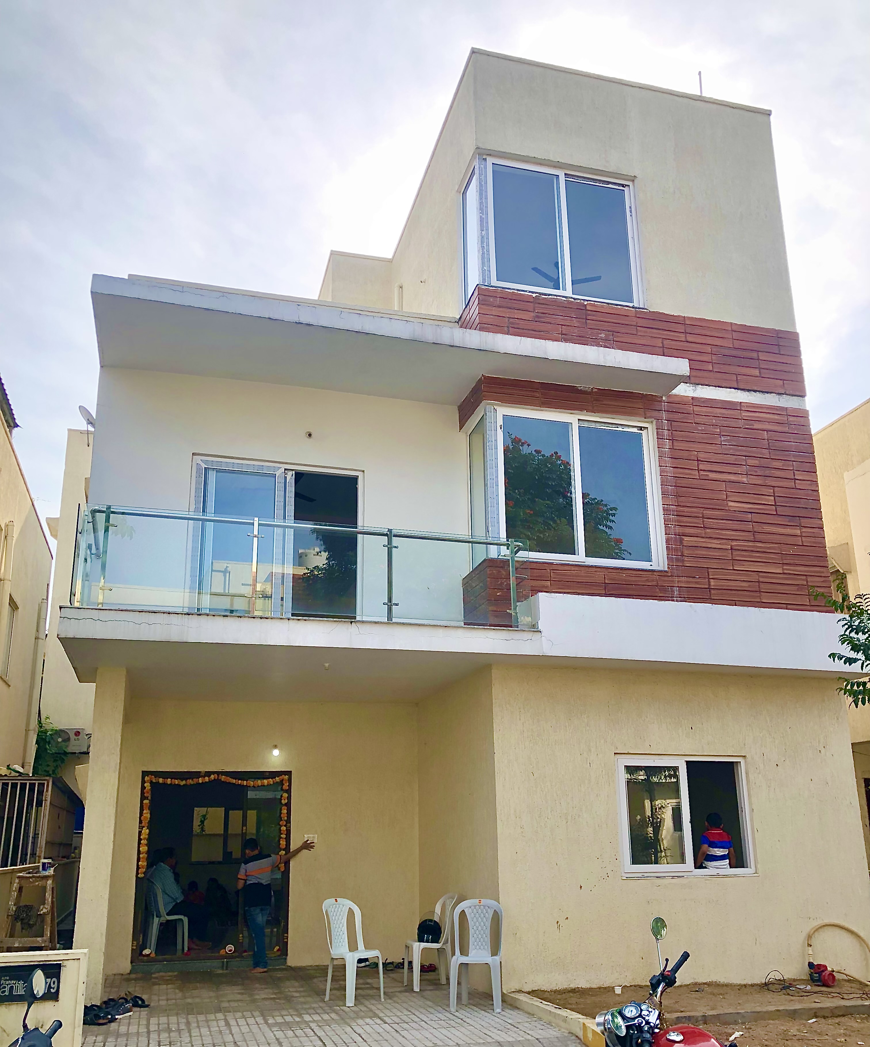 Rental 6 Bedroom 1650 Sq.Ft. Villa in Praneeth Pranav Leaf, Bachupally