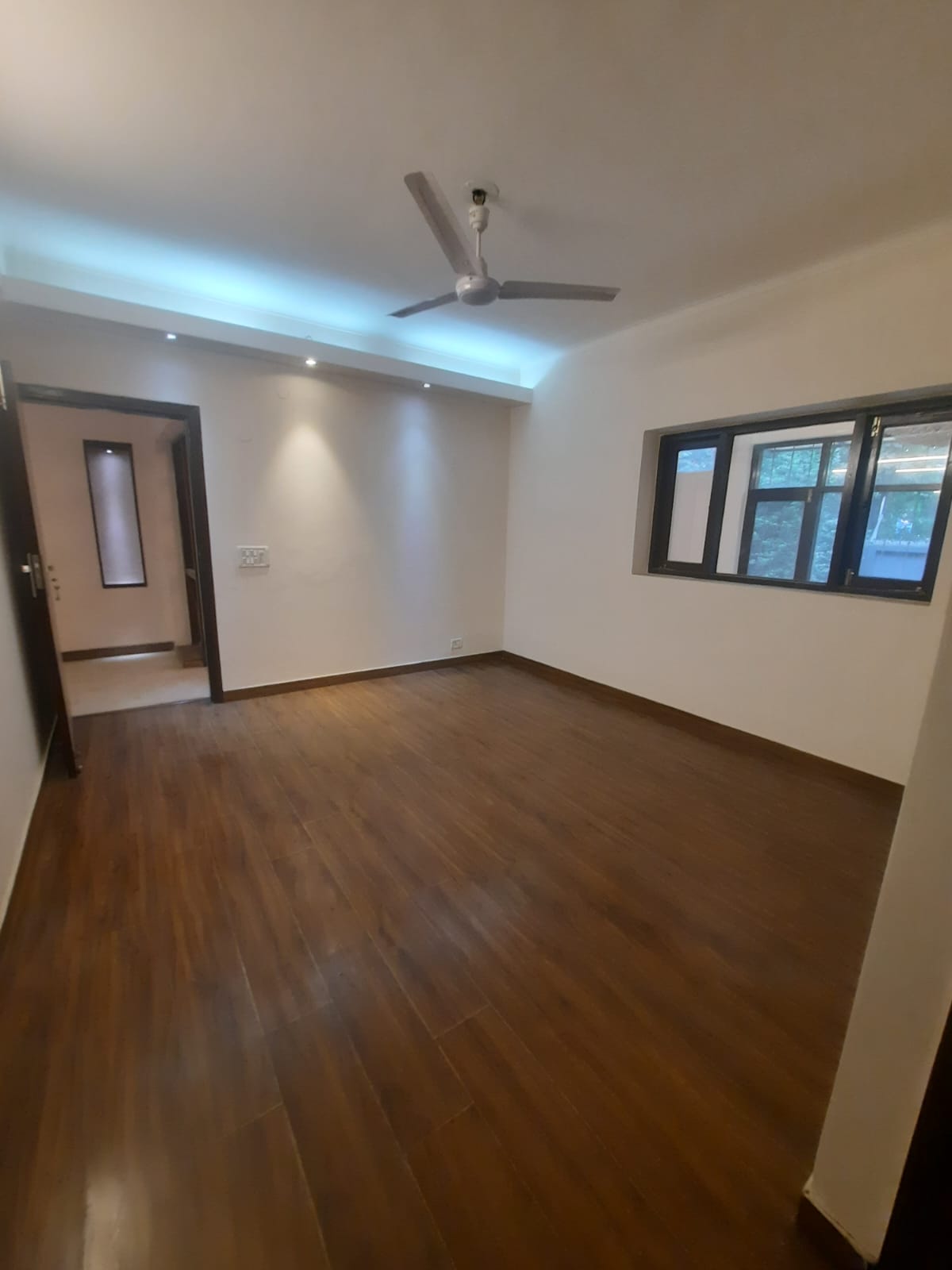 Rental 3 Bedroom 3000 Sq.Ft. Builder Floor in RWA Geetanjali Enclave