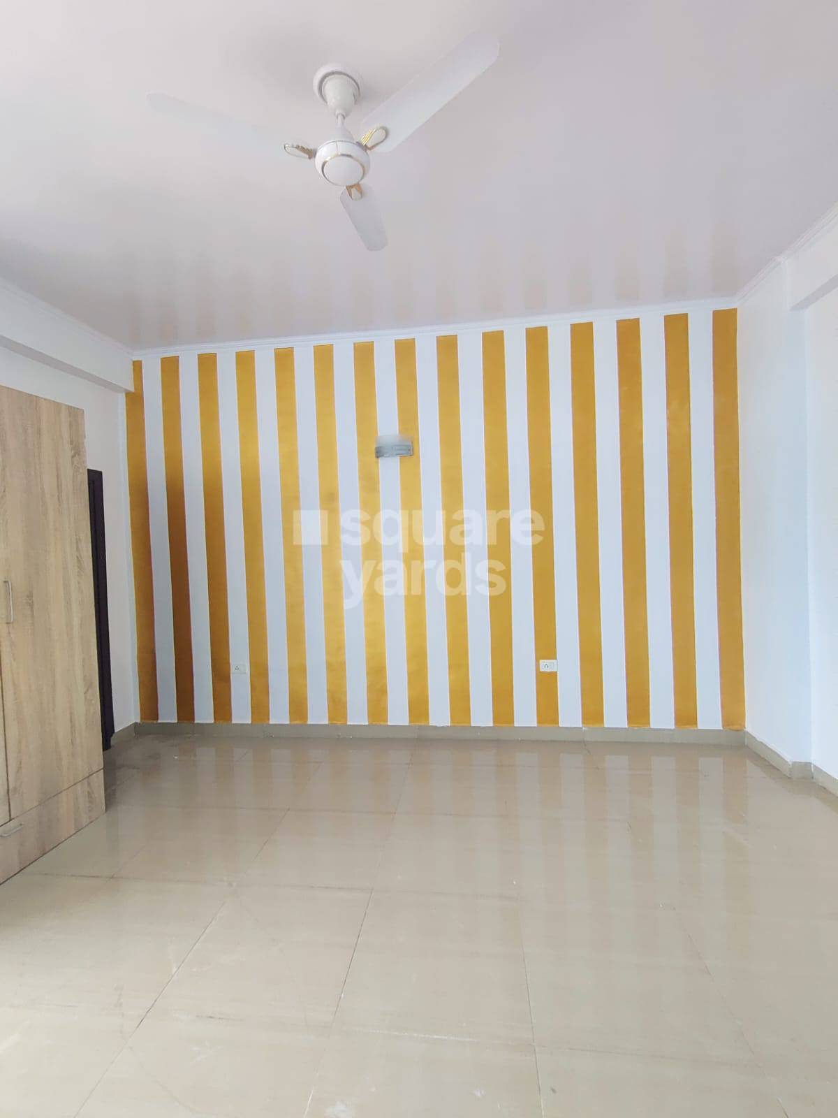 Rental 4 Bedroom 2950 Sq.Ft. Villa in Amrapali Leisure Valley, Noida Ext Sector 1 Greater Noida