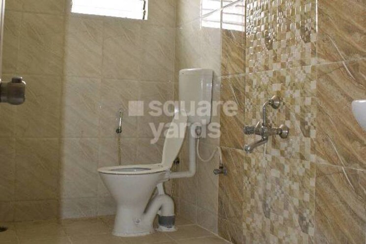 Bathroom, sealdah 1 Bedroom 365 Sq.Ft. Apartment In Sealdah Kolkata 4913418
