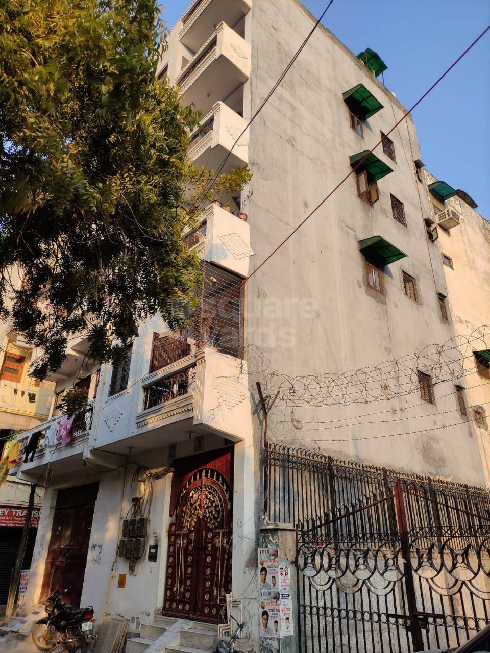 Rental 4 Bedroom 2200 Sq.Ft. Apartment in Ip Extension Delhi 4727863