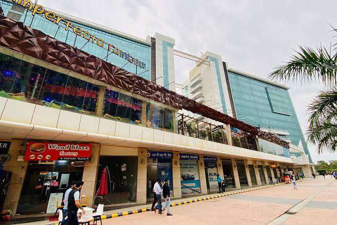 Shops Assotech Business Cresterra Retail Shops Resale - Noida Commercial