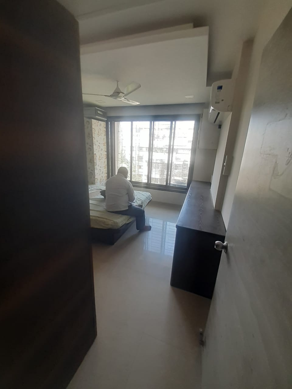 Rental 2 Bedroom 800 Sq.Ft. Apartment in Nikita Apartments Vakola