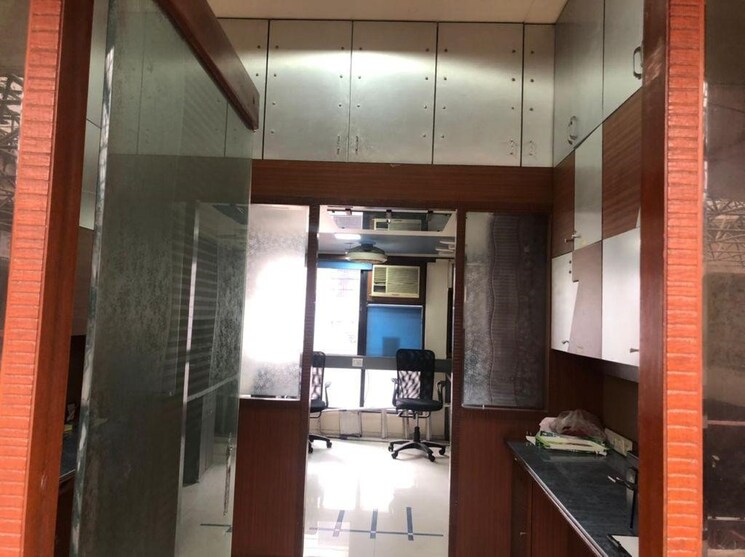 Team Area, ishwar-parmar-trade-centre Commercial Office Space 400 Sq.Ft. In Agarkar Nagar Pune 4937488