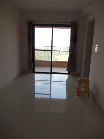 Room in 2.5 BHK Apartment at Nanded Kalashree, Dhayari – for Rent
