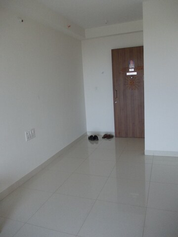Room in 2.5 BHK Apartment at Nanded Kalashree, Dhayari – for Rent