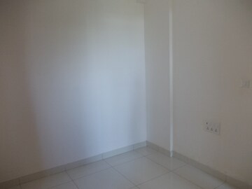 Room in 2.5 BHK Apartment at Nanded Kalashree, Dhayari – for Rent
