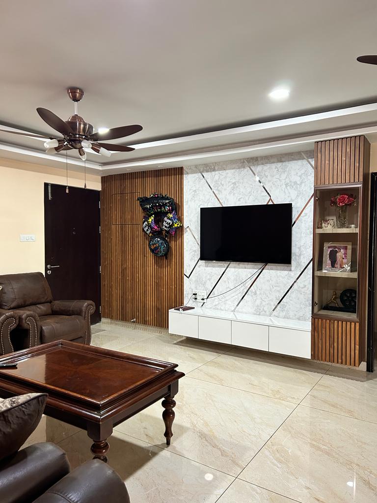 Rental 3 Bedroom 2160 Sq.Ft. Apartment in Cybercity Rainbow Vistas Rock