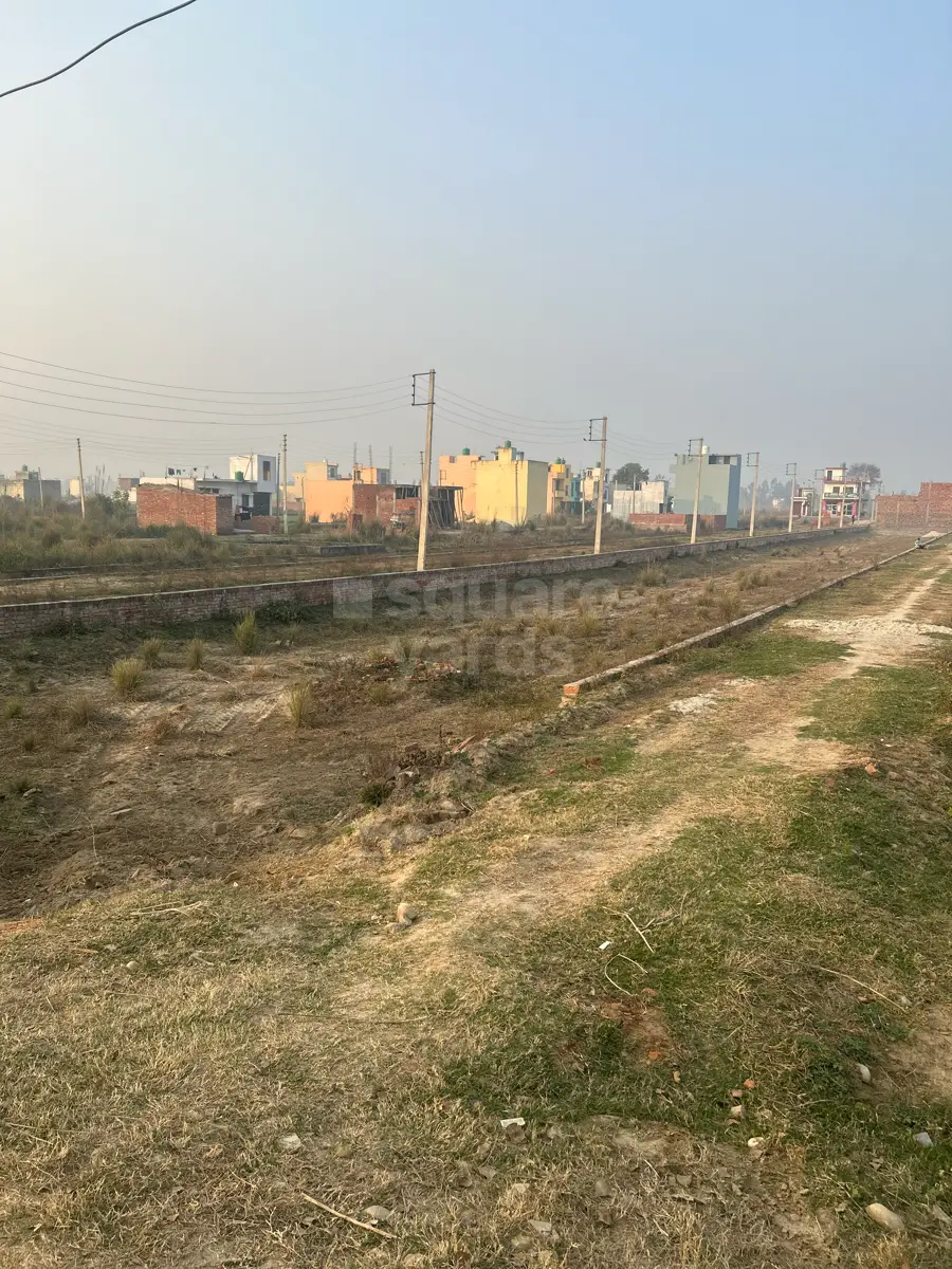 Resale 3 Bedroom 800 Sq.Ft. Independent House in Suman Nagar Haridwar 5175747