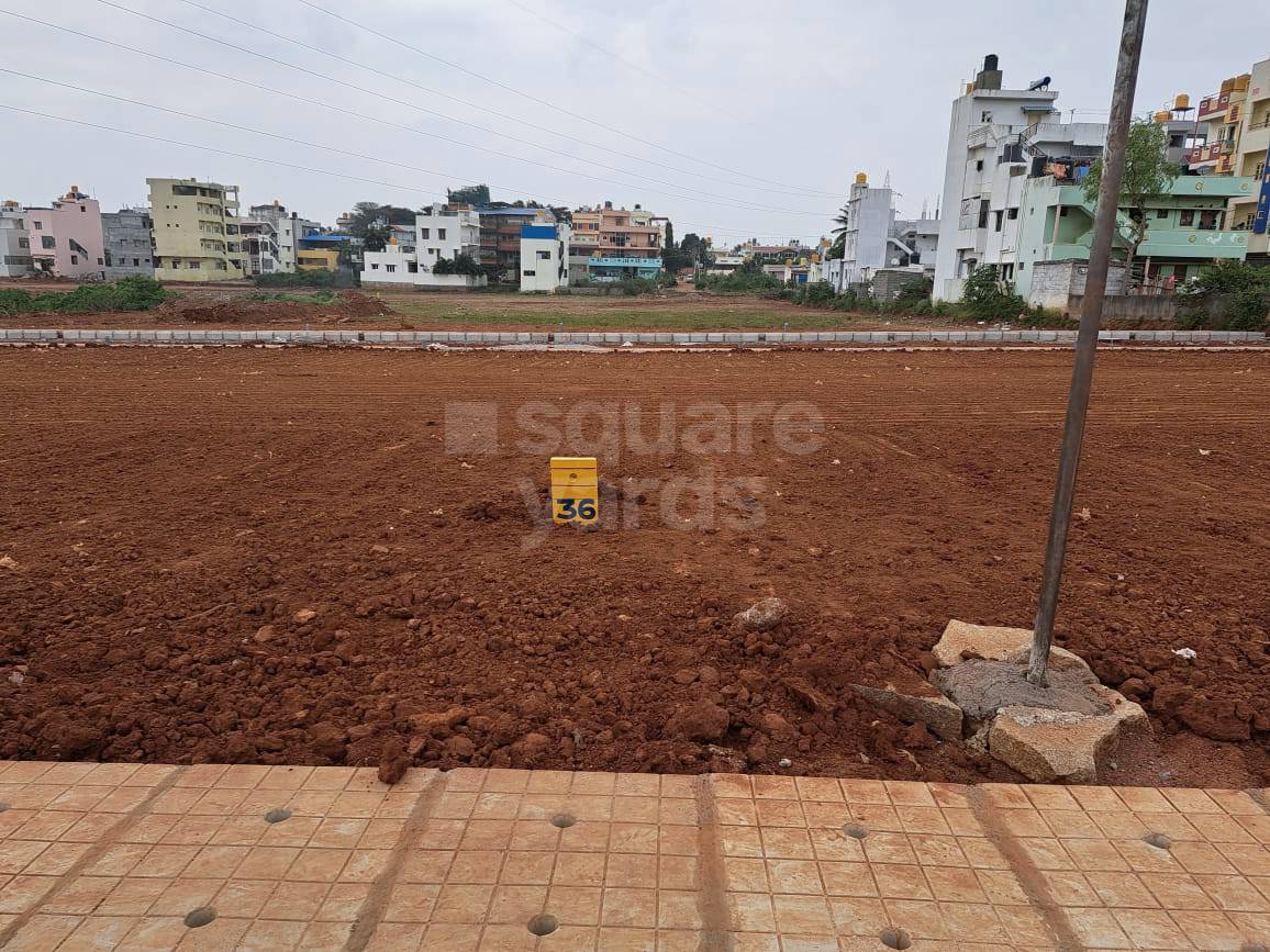 Resale 1200 Sq.Ft. Plot in Peenya 2nd Stage Bangalore 5448172