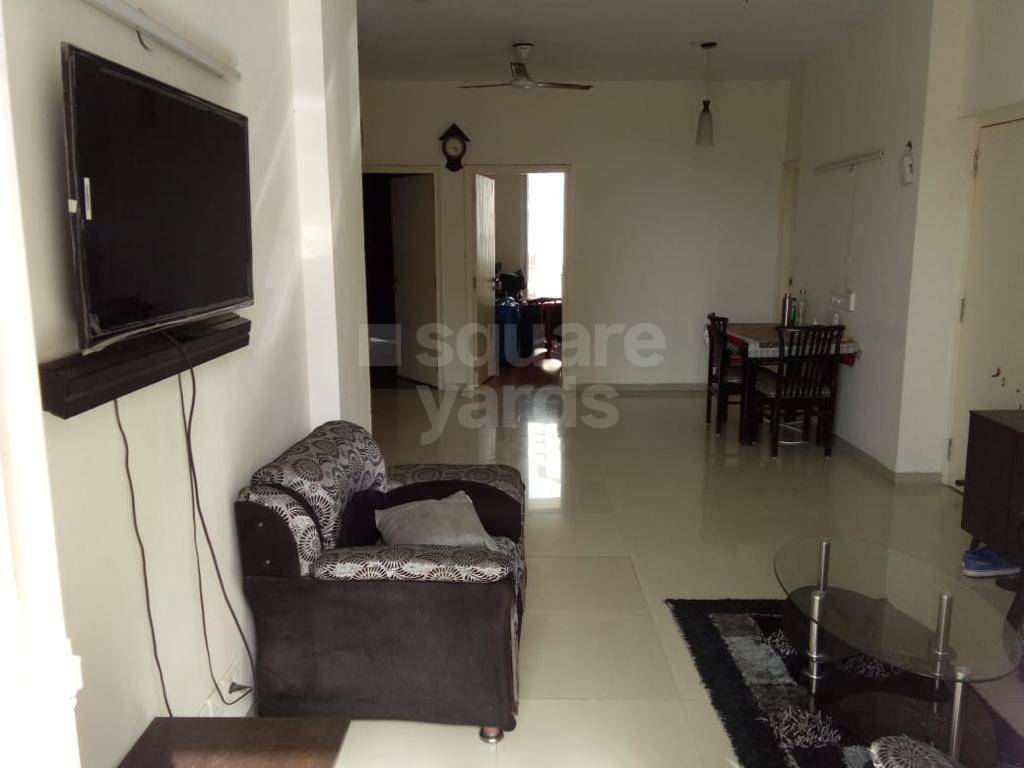 Resale 3 Bedroom 1450 Sq.Ft. Apartment in Emaar Palm Hills, Sector 77 Gurgaon 4959391