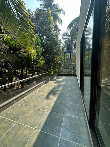 Balcony in 5 BHK Villa at Versova – for Sale