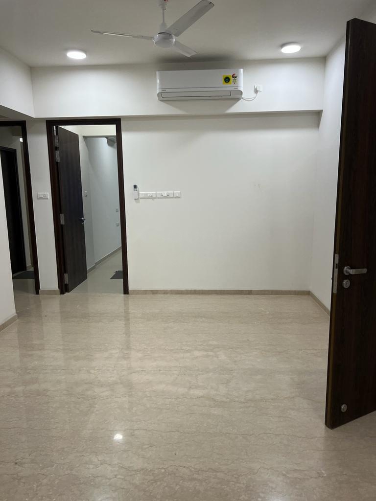 Rental 3 Bedroom 1400 Sq.Ft. Apartment in Peninsula Celestia Spaces