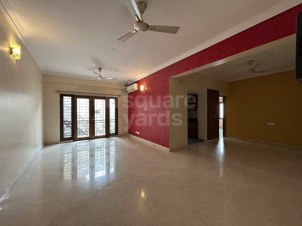 Resale 3 Bedroom 1704 Sq.Ft. Apartment in Orchards Pride, Sadashiva