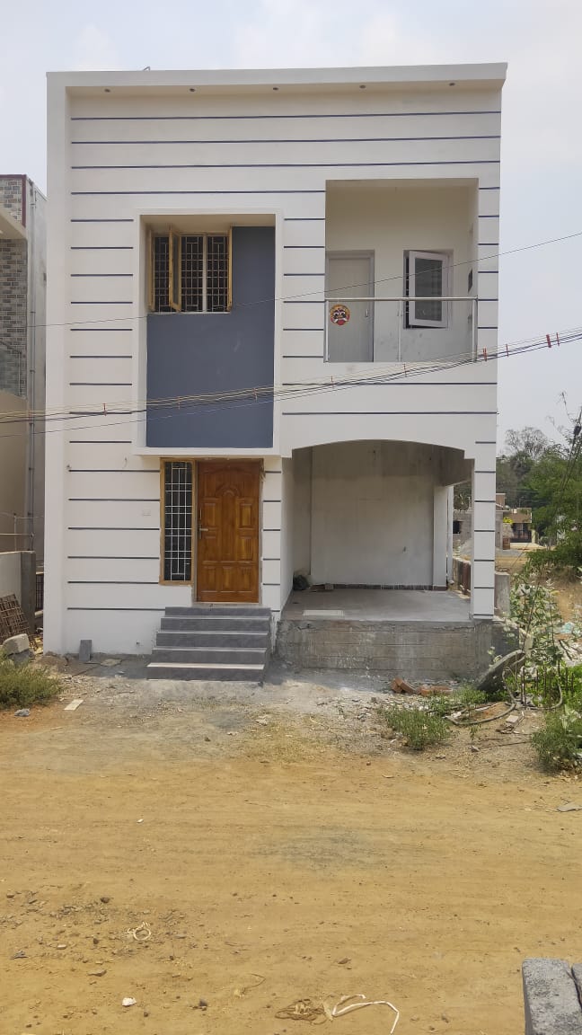 Resale 3 Bedroom 1000 Sq.Ft. Villa in Gst Road Chennai 4970078
