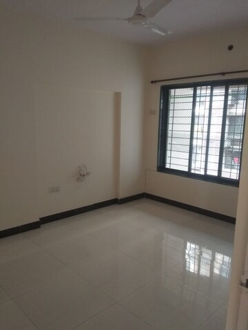 Bedroom in 3 BHK Apartment at Juhu – for Rent