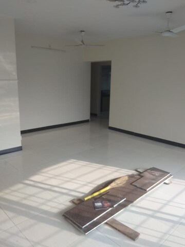 Bedroom in 3 BHK Apartment at Juhu – for Rent