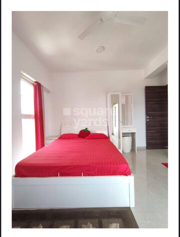 Bedroom in 3 BHK Apartment at Juhu – for Rent