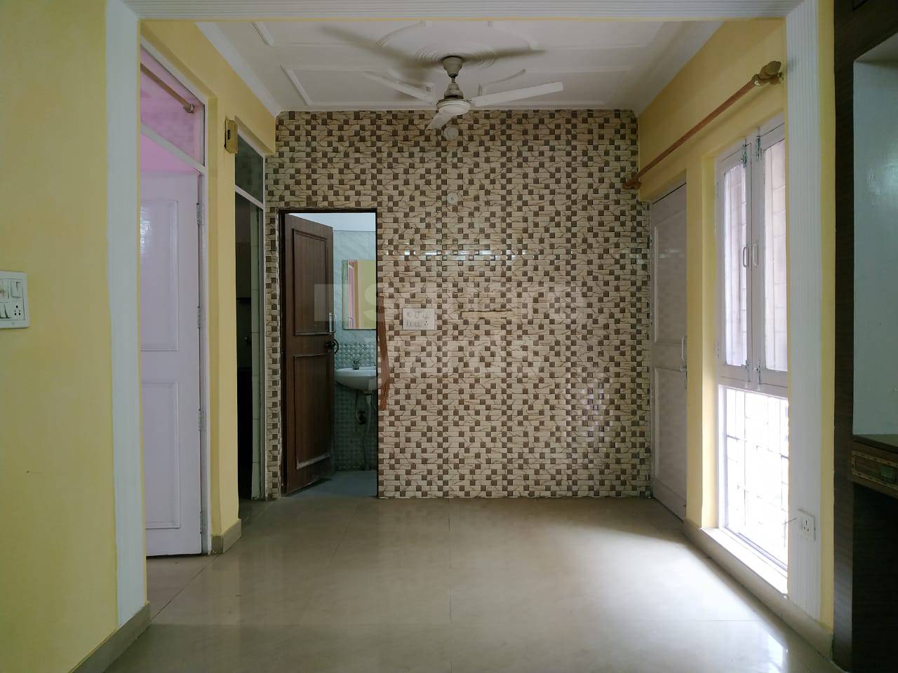 Rental 2 Bedroom 1300 Sq.Ft. Builder Floor in DDA Flats Sarita Vihar