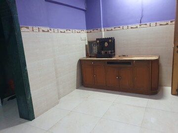 Room in 1 BHK Apartment at Seawoods – for Rent