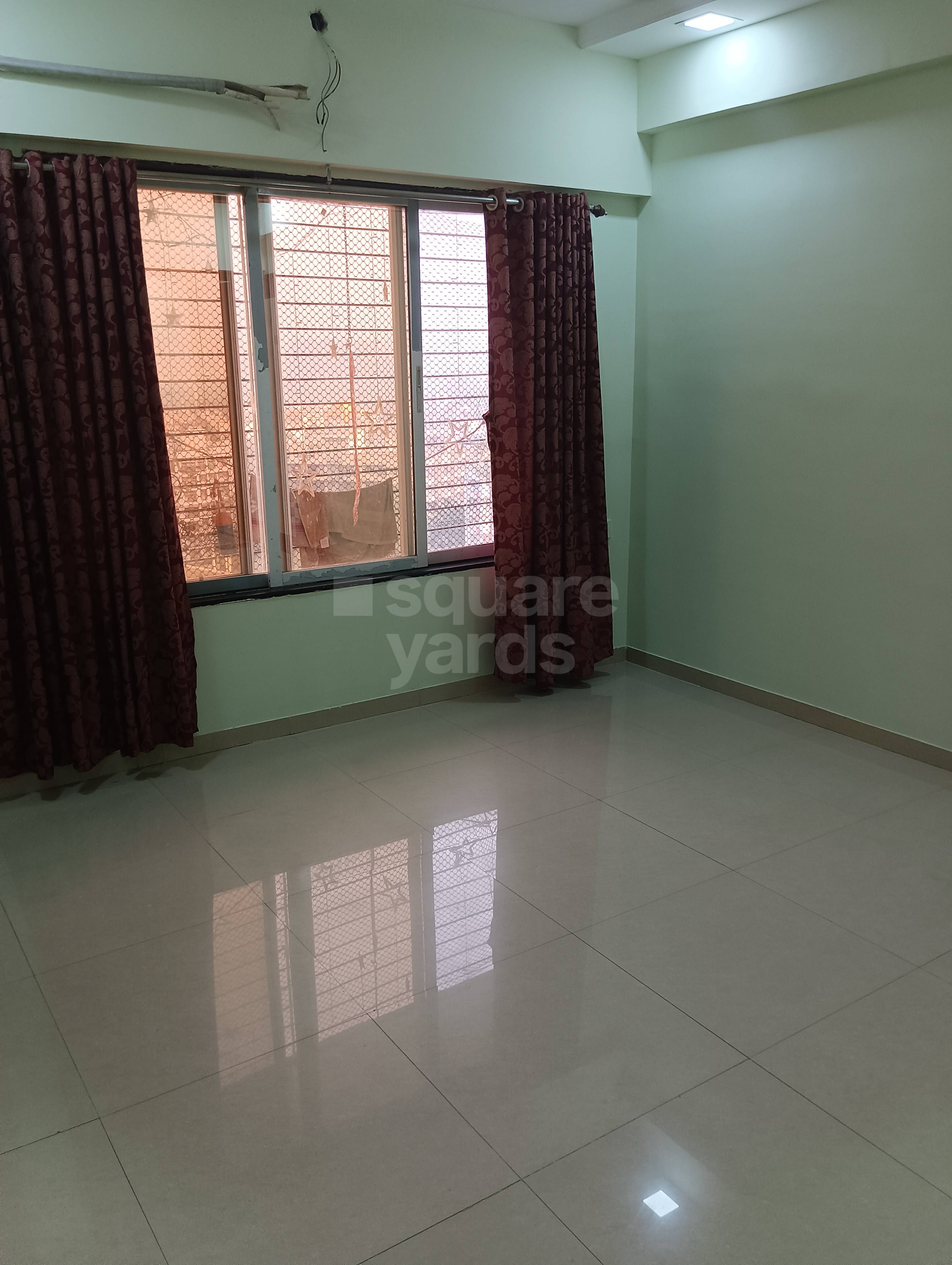 Resale 1 Bedroom 450 Sq.Ft. Apartment in Kamanwala Manavsthal, Malad