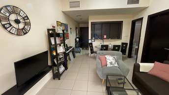 1 BR  Apartment For Sale in Queue Point, , Dubai - 4972345