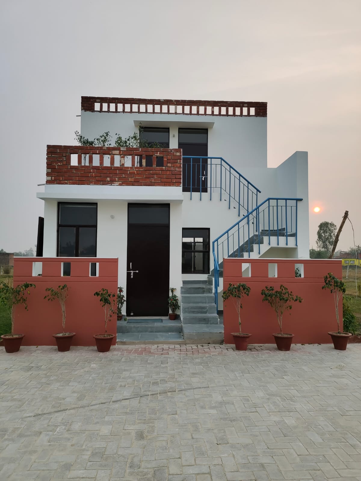 Resale 4 Bedroom 1000 Sq.Ft. Villa in Halwasiya Shivlar Sambandh