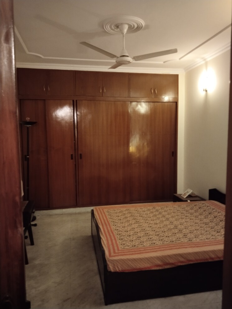 Bedroom, east of kailash 4 Bedroom 2000 Sq.Ft. Independent House In East Of Kailash Delhi 4984792