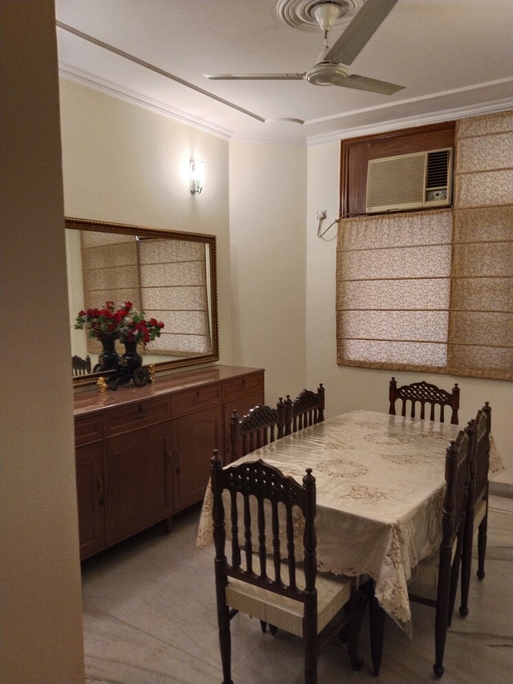Kitchen, east of kailash 4 Bedroom 2000 Sq.Ft. Independent House In East Of Kailash Delhi 4984792