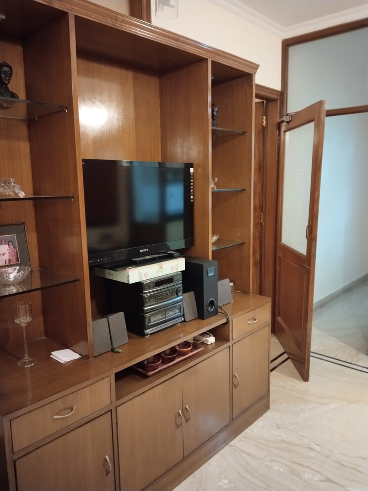 Kitchen, east of kailash 4 Bedroom 2000 Sq.Ft. Independent House In East Of Kailash Delhi 4984792