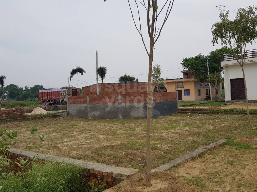 Resale 700 Sq.Ft. Plot in Dadri Main Road Greater Noida 4986128