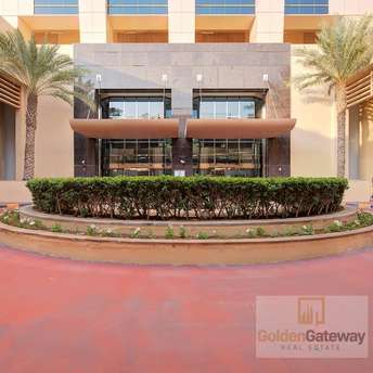 2 BR  Apartment For Sale in Churchill Towers, Business Bay, Dubai - 4910276