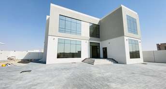 5 BR  Villa For Sale in Hoshi, Sharjah - 4741411