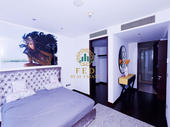 2 BR  Apartment For Sale in Downtown Dubai, Dubai - 4976962