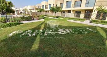 3 BR  Villa For Sale in Dubai South, Dubai - 4102045