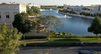 6 BR  Villa For Sale in Emirates Hills, Dubai - 4652638