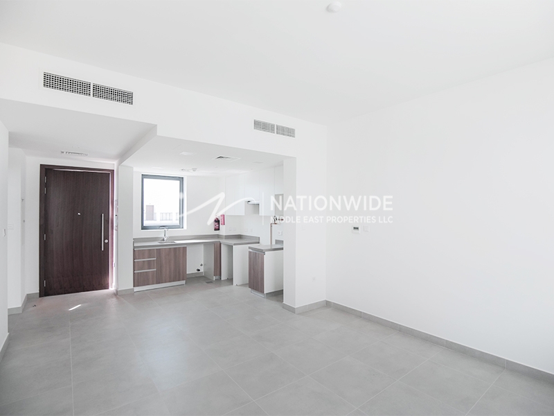 3 BR  Townhouse For Rent in Al Ghadeer Phase II