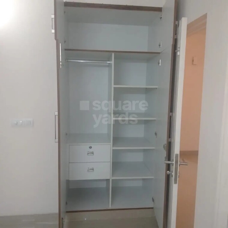 undefined, emaar-emerald-floors-premier 3 Bedroom 1650 Sq.Ft. Apartment In Sector 65 Gurgaon 10635143