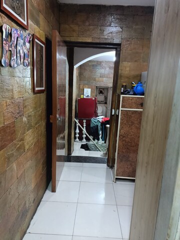 Living Room in 4 BHK Independent House at Goregaon West – for Rent