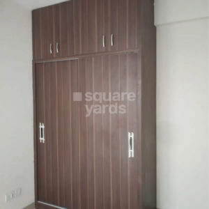 Room in 2 BHK Apartment at Emaar Emerald Estate, Sector 65 – for Sale