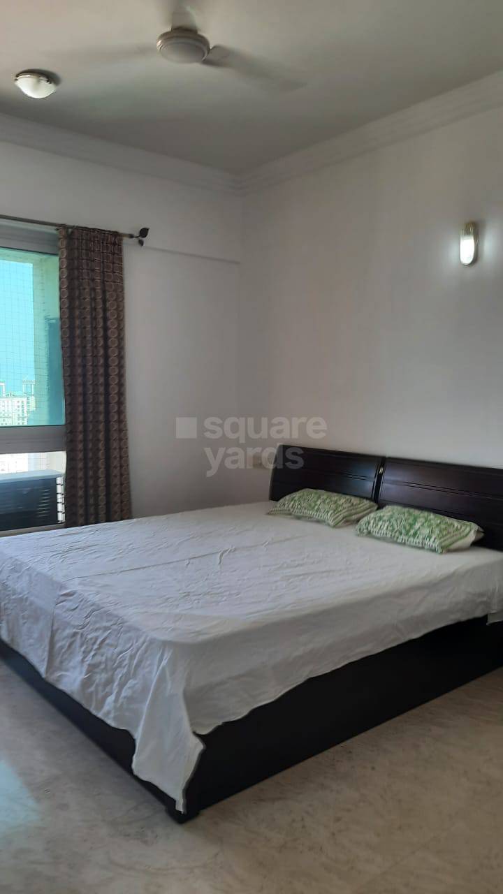 4 BHK + Pooja Room,Servant Room,Study Room,Extra Room 3000 Sq.Ft. Apartment in Hiranandani Gardens Glen Ridge