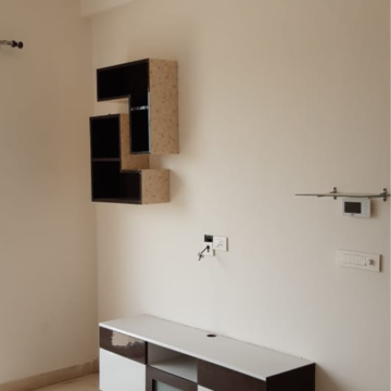 Living Room in 3 BHK Apartment at BPTP Astaire Gardens, Sector 70a – for Rent