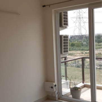 3 BHK Apartment For Rent in BPTP Astaire Gardens Sector 70a Gurgaon  5025906