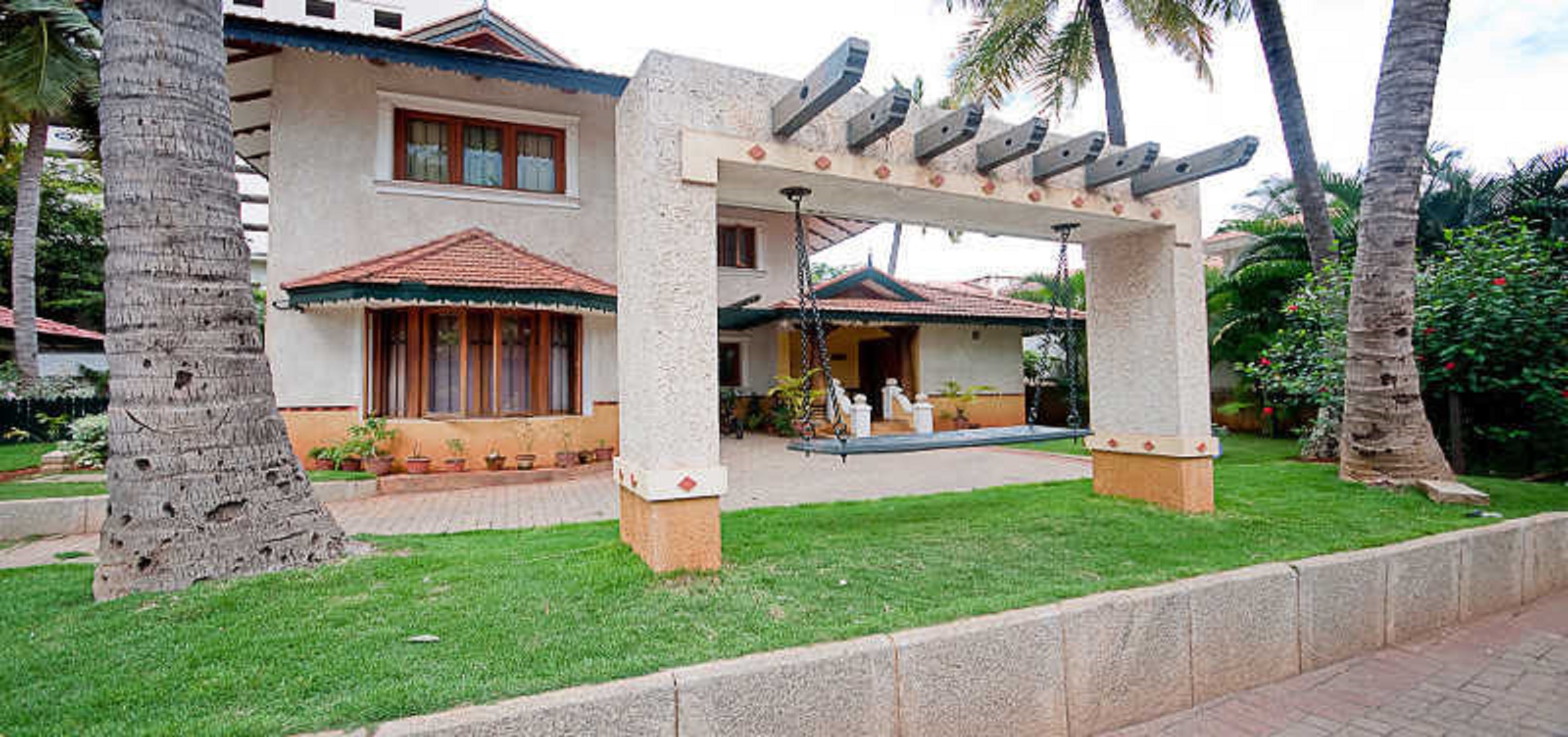 Resale 3 Bedroom 2200 Sq.Ft. Villa in Chaithanya Armadale Villa