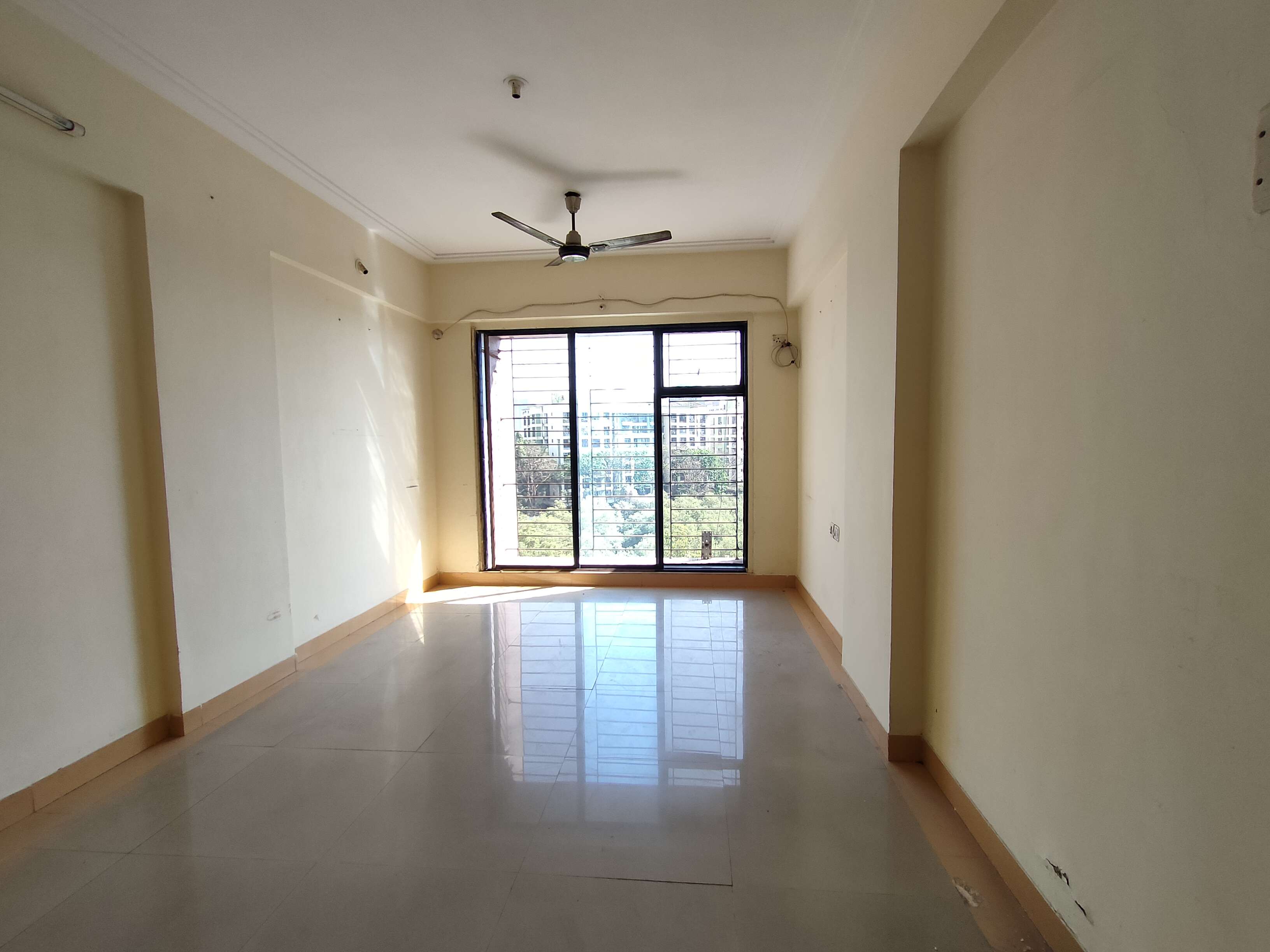 Resale 1 Bedroom 405 Sq.Ft. Apartment in Rashi Trilok Park, Kandivali ...