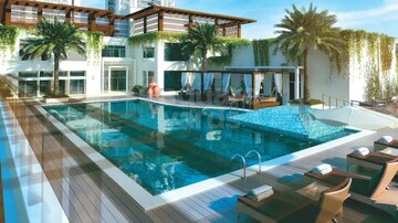 Swimming Pool in 3 BHK Apartment at DLF The Primus, Sector 82a – for Sale